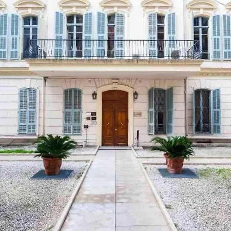 Calme Hyper Centre * Ницца