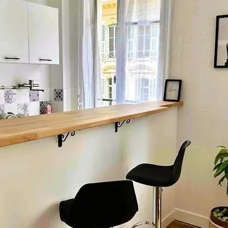 Calme Hyper Centre Apartman *