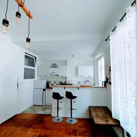 Calme Hyper Centre Apartman *